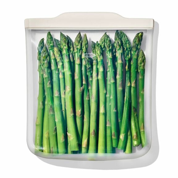 OXO Good Grips Silicone Reusable Bag - Half Gallon Bag (64 oz) - Oat