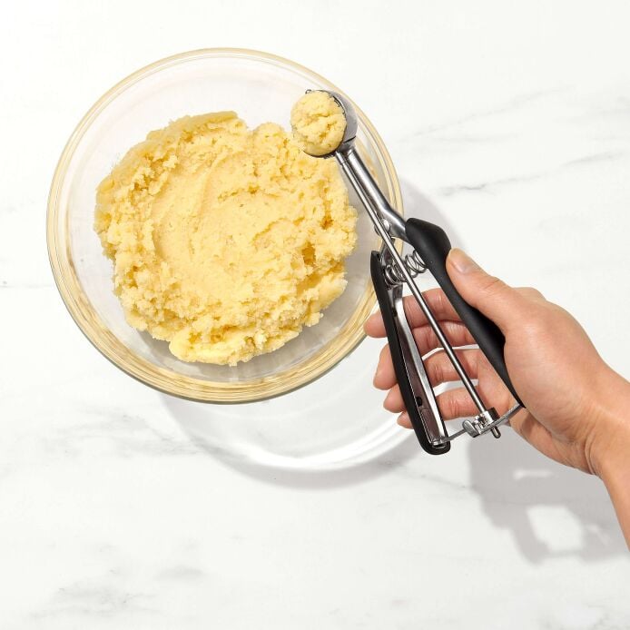 Good Grips Cookie Scoop - Thumbnail 3