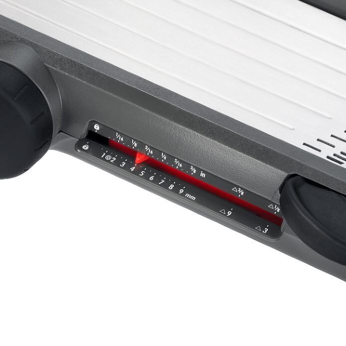 OXO Chef's Mandoline Slicer 2.0 - Thumbnail 4