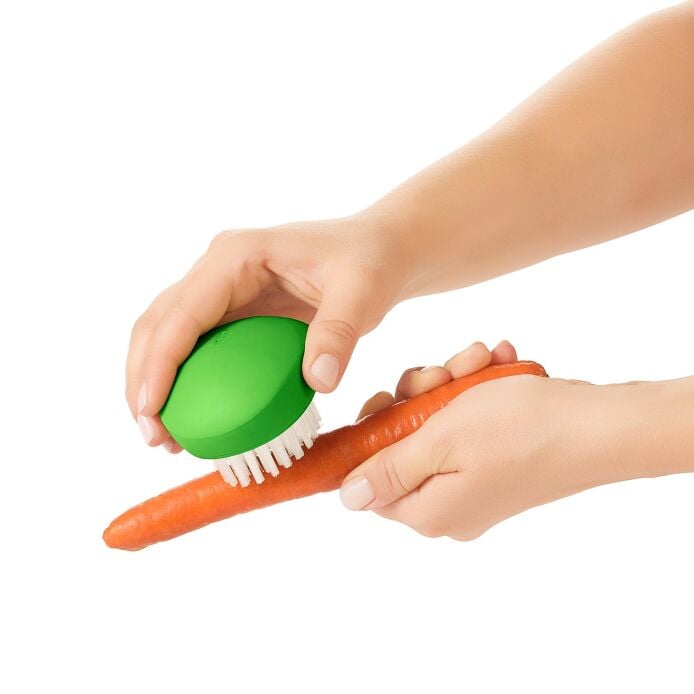 OXO Vegetable Brush - Thumbnail 5