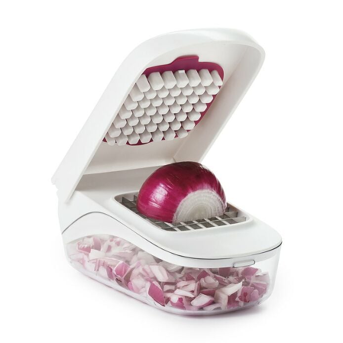 Good Grips Vegetable Chopper - Thumbnail 3
