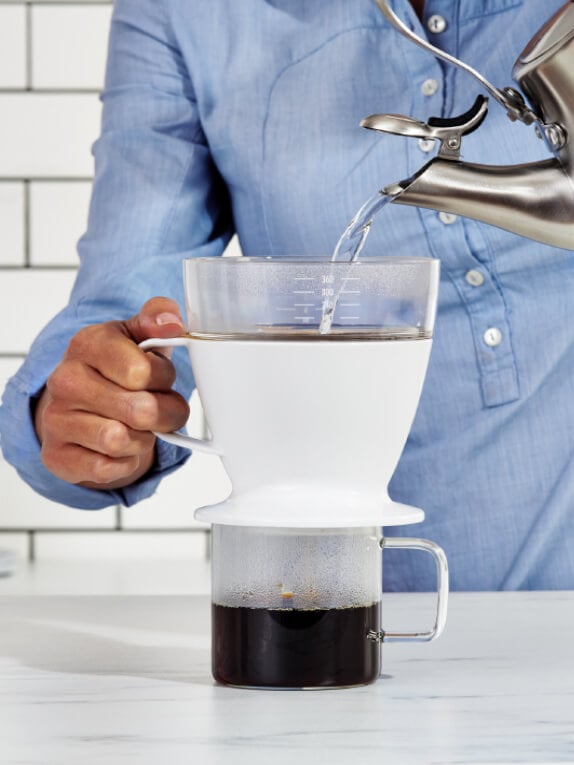 How We Designed the Best Pour-Over Coffee Maker with Water Tank