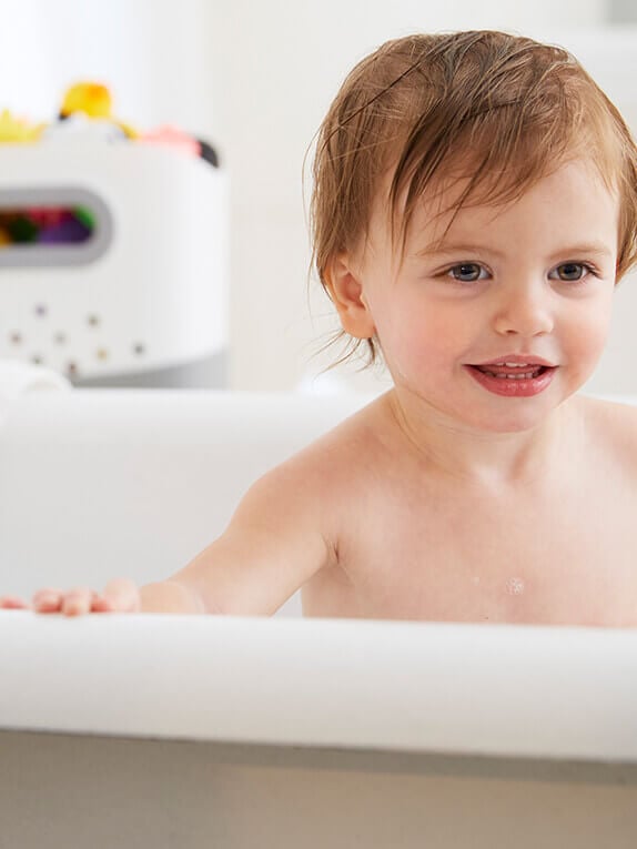 How (and Why) To Give Your Baby an Oatmeal Bath